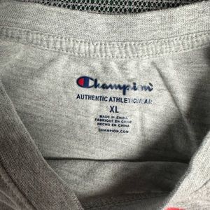 Like new heather grey Champion T-shirt. Size XL